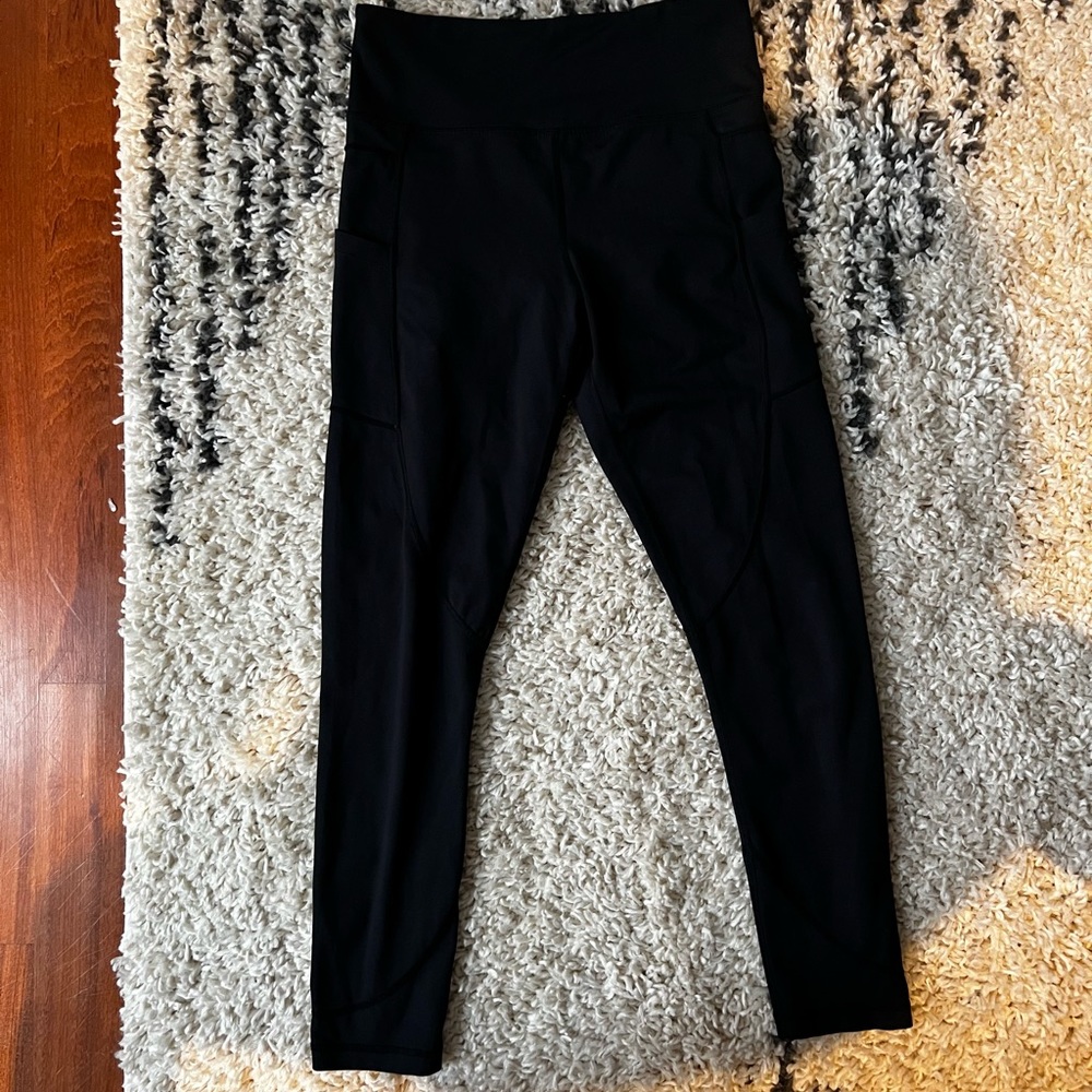 Zyia 7/8 black leggings